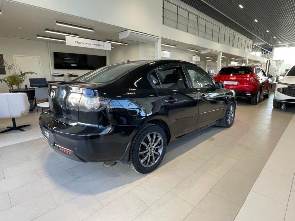 Mazda 3 I (BK) Рестайлинг с пробегом 2006 года, цена 457 700 рублей, 242152 км, хэтчбек, Автокод Объявления