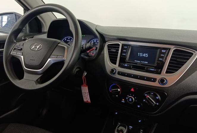 Hyundai Solaris II Рестайлинг с пробегом 2021 года, цена 1 460 000 рублей, 102724 км, седан, Автокод Объявления