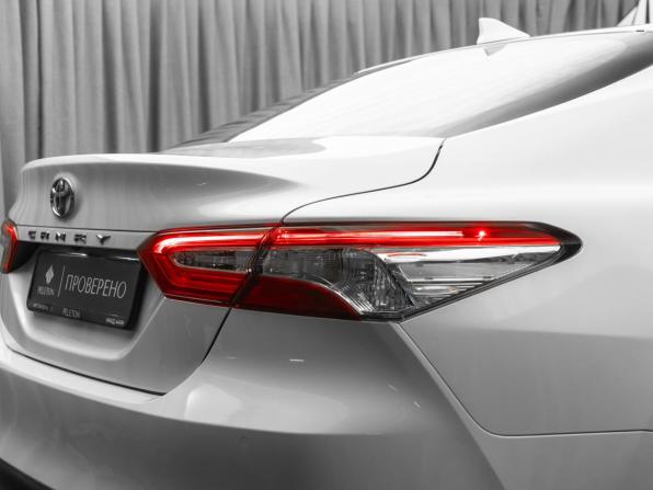 Toyota Camry VIII (XV70) с пробегом 2021 года, цена 2 060 000 рублей, 285184 км, седан, Автокод Объявления