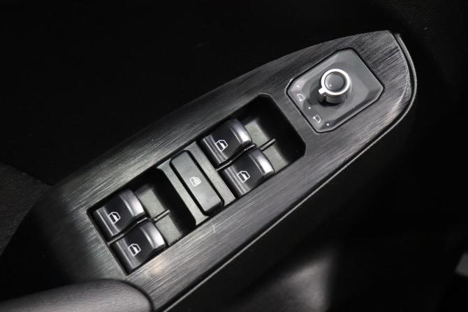 Haval Jolion I Рестайлинг с пробегом 2025 года, цена 1 921 000 рублей, 12999 км, внедорожник, Автокод Объявления