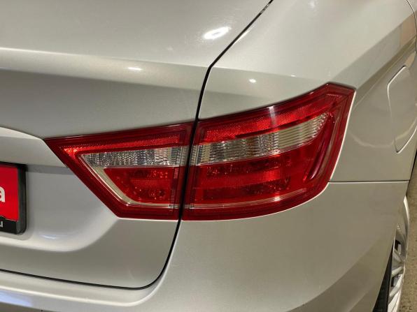 Lada (ВАЗ) Vesta I с пробегом 2018 года, цена 760 000 рублей, 124336 км, седан, Автокод Объявления