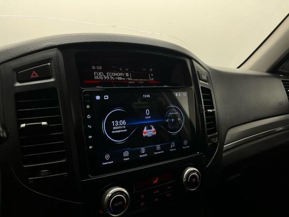 Mitsubishi Pajero IV Рестайлинг 1 с пробегом 2011 года, цена 1 689 000 рублей, 259859 км, внедорожник, Автокод Объявления