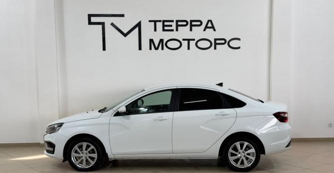 Lada (ВАЗ) Vesta I Рестайлинг (NG) с пробегом 2024 года, цена 1 370 000 рублей, 38800 км, седан, Автокод Объявления