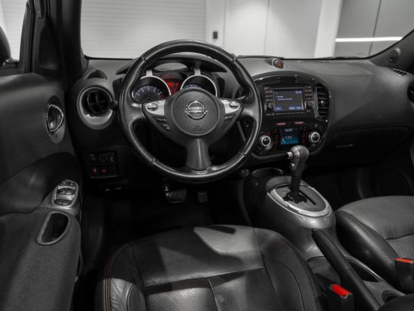 Nissan Juke I с пробегом 2012 года, цена 895 000 рублей, 194652 км, внедорожник, Автокод Объявления