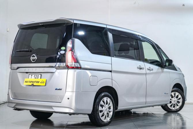 Nissan Serena V (C27) с пробегом 2017 года, цена 1 869 000 рублей, 188000 км, минивэн, Автокод Объявления
