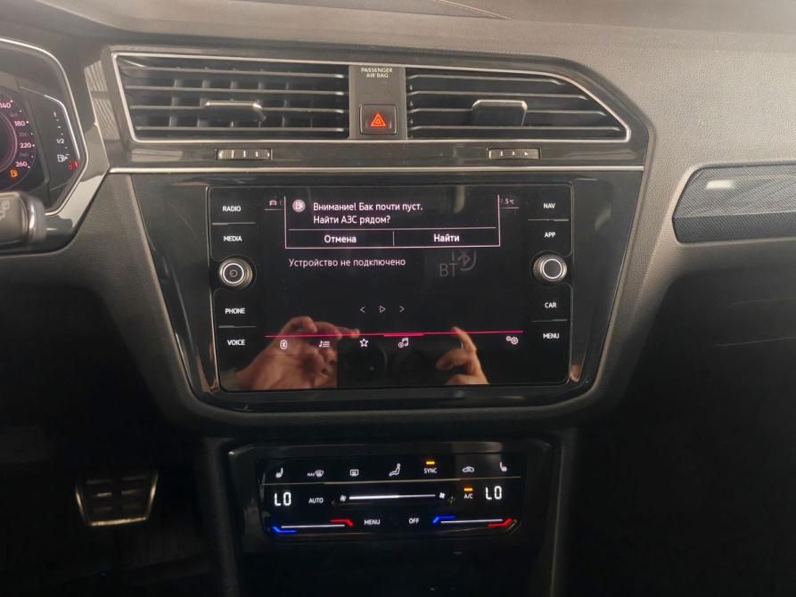 Volkswagen Tiguan II Рестайлинг Москва  - изображение 14