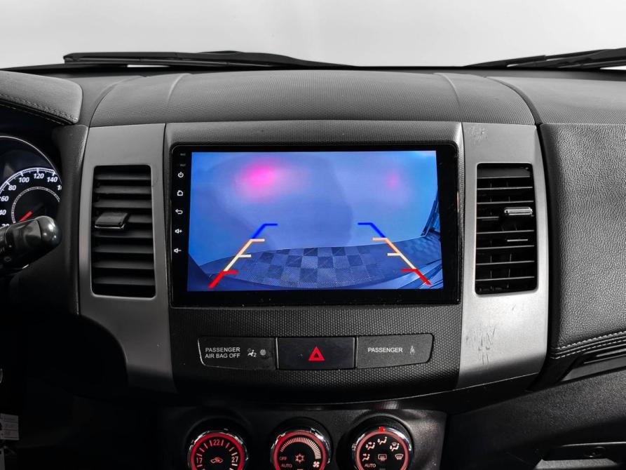 Mitsubishi Outlander II Рестайлинг Санкт-Петербург  - изображение 17