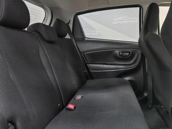 Toyota Vitz III (XP130) Рестайлинг 2 с пробегом 2017 года, цена 1 150 000 рублей, 112000 км, хэтчбек, Автокод Объявления
