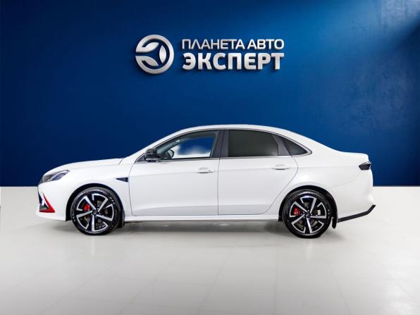 Kaiyi E5 с пробегом 2023 года, цена 1 350 000 рублей, 16998 км, седан, Автокод Объявления