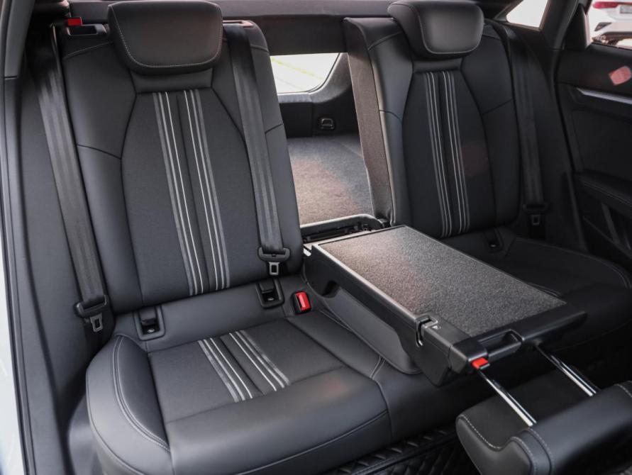 Audi A3 IV (8Y) Санкт-Петербург  - изображение 30