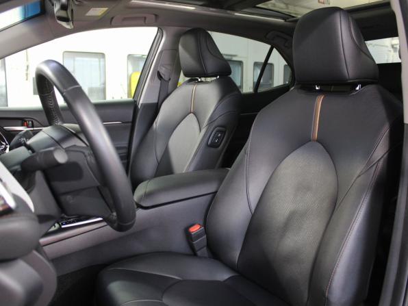 Toyota Camry VIII (XV70) Рестайлинг с пробегом 2023 года, цена 3 550 000 рублей, 71046 км, седан, Автокод Объявления
