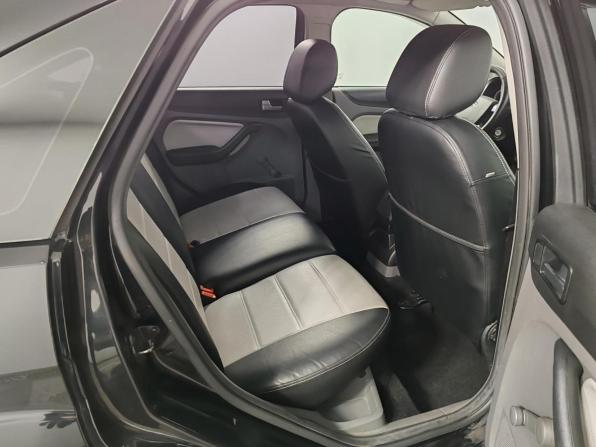 Ford Focus II Рестайлинг с пробегом 2010 года, цена 580 000 рублей, 120000 км, седан, Автокод Объявления