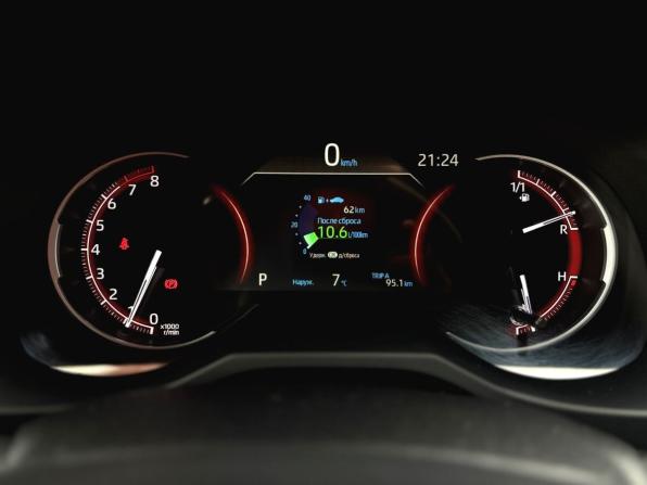 Toyota RAV4 V (XA50) с пробегом 2022 года, цена 3 650 000 рублей, 23376 км, внедорожник, Автокод Объявления