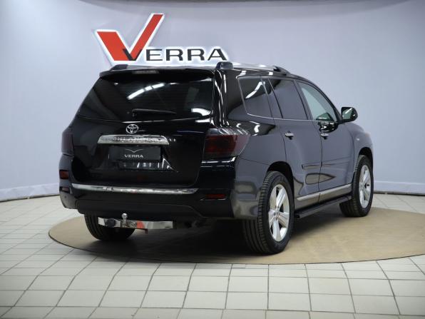 Toyota Highlander II (XU40) Рестайлинг с пробегом 2013 года, цена 1 730 000 рублей, 360705 км, внедорожник, Автокод Объявления