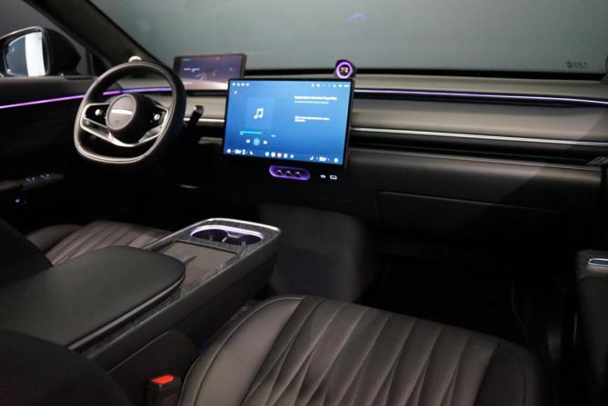 Exeed Exlantix ET с пробегом 2025 года, цена 5 055 000 рублей, 25000 км, внедорожник, Автокод Объявления