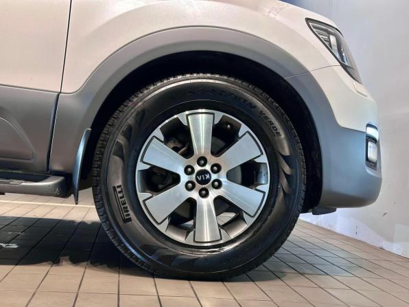 Kia Mohave I Рестайлинг с пробегом 2017 года, цена 3 227 000 рублей, 100092 км, внедорожник, Автокод Объявления
