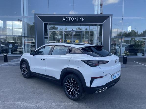 Changan UNI-T I с пробегом 2023 года, цена 2 275 000 рублей, 34038 км, внедорожник, Автокод Объявления