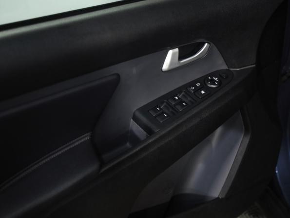 Kia Sportage III Рестайлинг с пробегом 2015 года, цена 1 249 000 рублей, 190933 км, внедорожник, Автокод Объявления