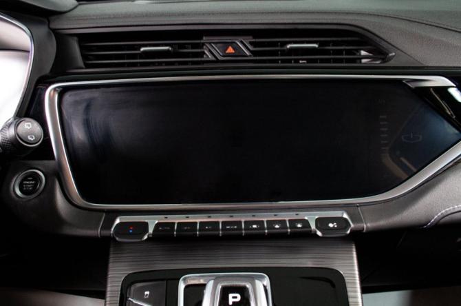 Geely Atlas Pro с пробегом 2022 года, цена 2 049 000 рублей, 33000 км, внедорожник, Автокод Объявления