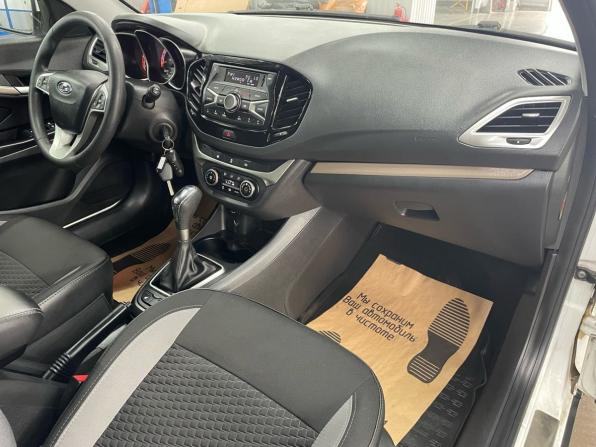 Lada (ВАЗ) Vesta I с пробегом 2020 года, цена 1 334 000 рублей, 60795 км, универсал, Автокод Объявления