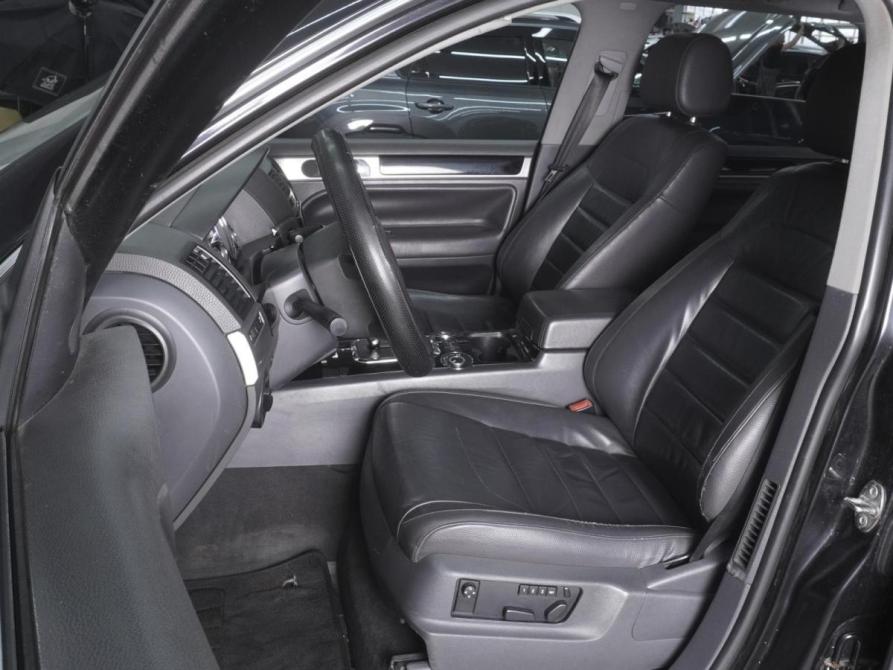 Volkswagen Touareg I Рестайлинг Ростов-на-Дону  - изображение 10