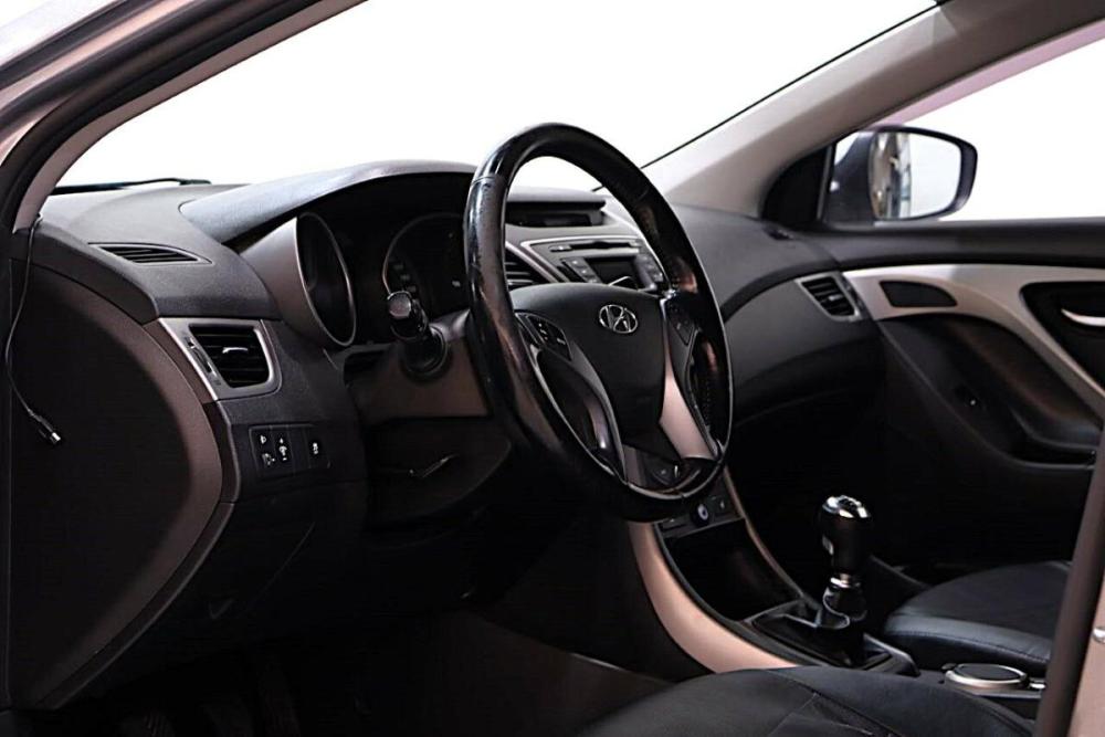 Hyundai Elantra V (MD) Рестайлинг Сургут  - изображение 12
