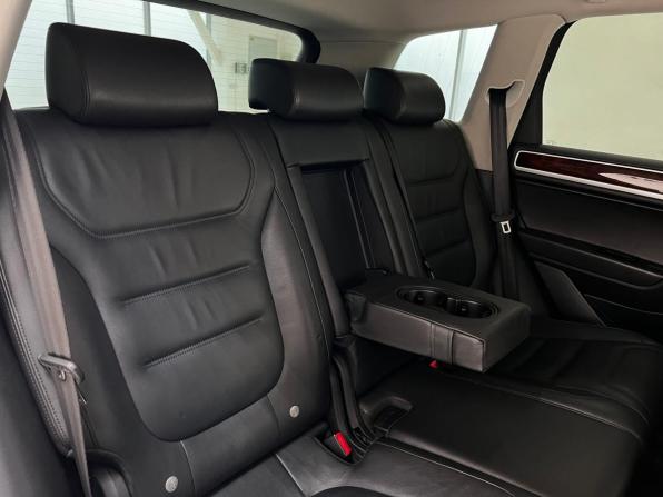 Volkswagen Touareg II с пробегом 2012 года, цена 1 899 000 рублей, 213578 км, внедорожник, Автокод Объявления