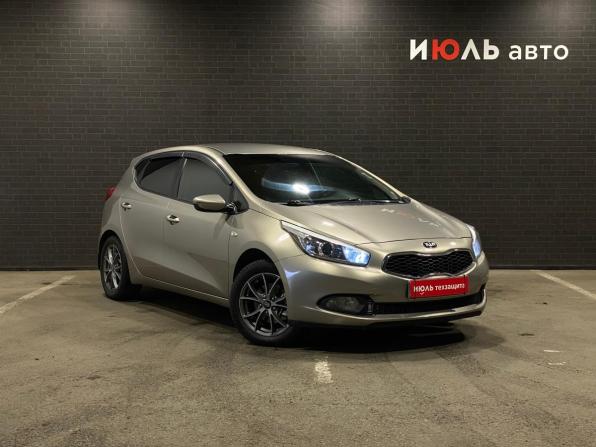 Kia Ceed II с пробегом 2013 года, цена 990 000 рублей, 148994 км, хэтчбек, Автокод Объявления