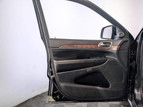 Jeep Grand Cherokee IV (WK2) с пробегом 2013 года, цена 1 860 000 рублей, 265860 км, внедорожник, Автокод Объявления