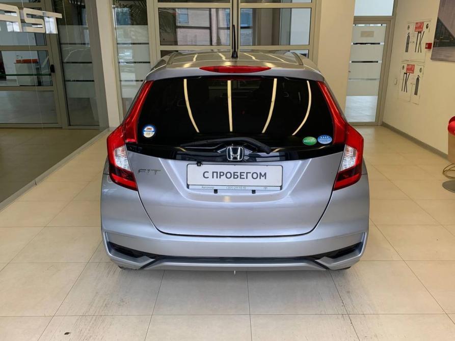 Honda Fit III Рестайлинг Челябинск  - изображение 5