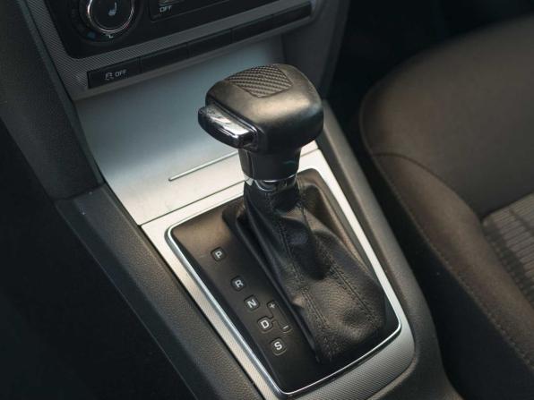 Skoda Octavia II (A5) Рестайлинг с пробегом 2012 года, цена 900 000 рублей, 166758 км, лифтбек, Автокод Объявления