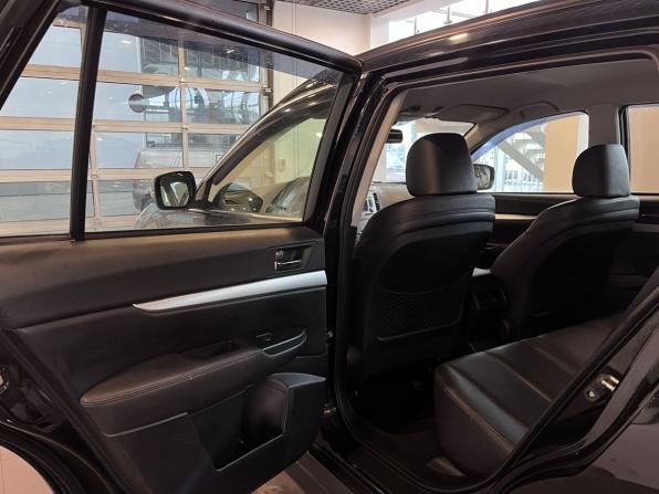 Subaru Outback IV с пробегом 2012 года, цена 1 564 000 рублей, 190458 км, универсал, Автокод Объявления