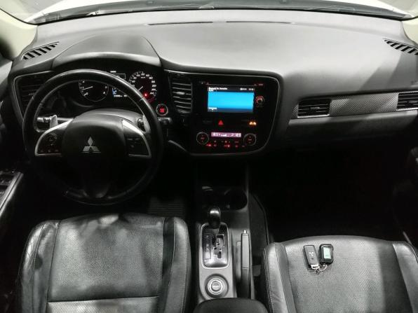 Mitsubishi Outlander III с пробегом 2013 года, цена 1 350 000 рублей, 216580 км, внедорожник, Автокод Объявления