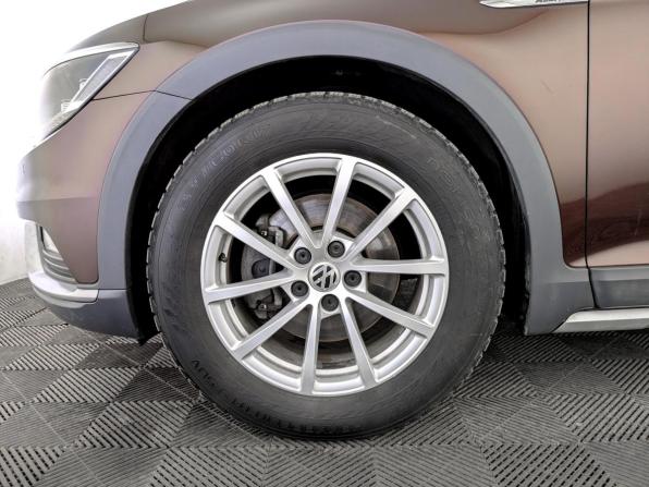 Volkswagen Passat B8 с пробегом 2018 года, цена 2 170 000 рублей, 188851 км, универсал, Автокод Объявления
