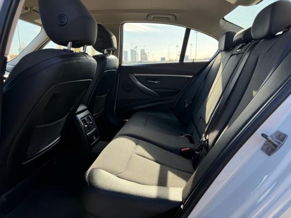 BMW 3 серии VI (F3x) Рестайлинг с пробегом 2018 года, цена 1 990 000 рублей, 253006 км, седан, Автокод Объявления