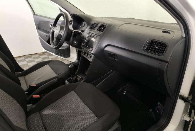 Volkswagen Polo V с пробегом 2012 года, цена 630 000 рублей, 196333 км, седан, Автокод Объявления