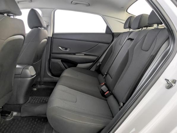 Hyundai Elantra VII (CN7) с пробегом 2022 года, цена 2 170 000 рублей, 47240 км, седан, Автокод Объявления