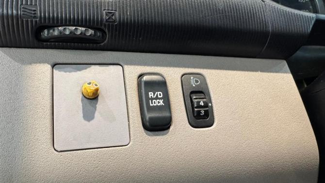 Mitsubishi L200 IV с пробегом 2010 года, цена 1 099 000 рублей, 266055 км, пикап, Автокод Объявления