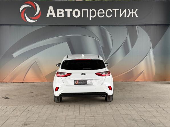 Kia Ceed III с пробегом 2019 года, цена 1 780 000 рублей, 122200 км, хэтчбек, Автокод Объявления