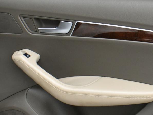 Audi Q5 I (8R) с пробегом 2010 года, цена 1 179 000 рублей, 178900 км, внедорожник, Автокод Объявления