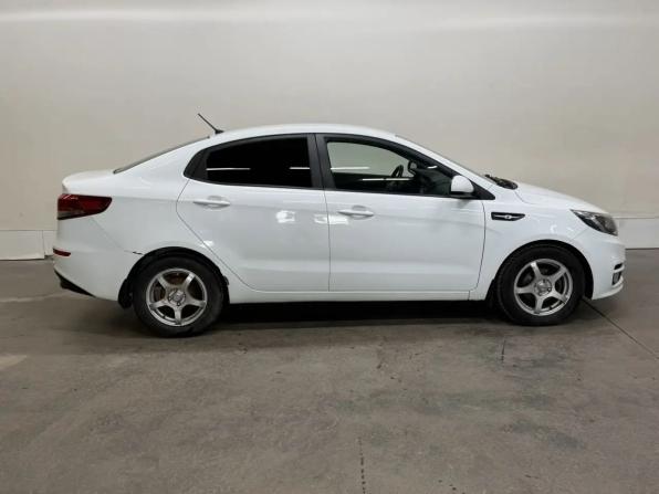 Kia Rio III Рестайлинг с пробегом 2016 года, цена 819 000 рублей, 203039 км, седан, Автокод Объявления