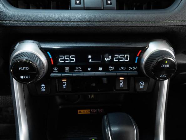 Toyota RAV4 V (XA50) с пробегом 2024 года, цена 4 079 000 рублей, 1231 км, внедорожник, Автокод Объявления
