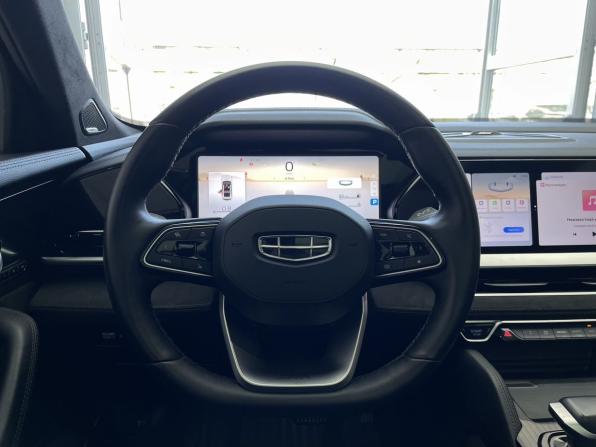 Geely Monjaro I с пробегом 2024 года, цена 3 650 000 рублей, 34800 км, внедорожник, Автокод Объявления