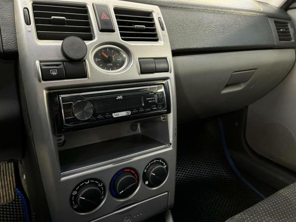 Lada (ВАЗ) Priora I с пробегом 2012 года, цена 260 000 рублей, 250000 км, хэтчбек, Автокод Объявления