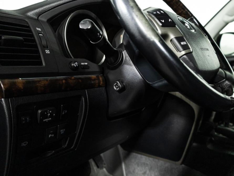 Toyota Land Cruiser 200 Series Санкт-Петербург  - изображение 21
