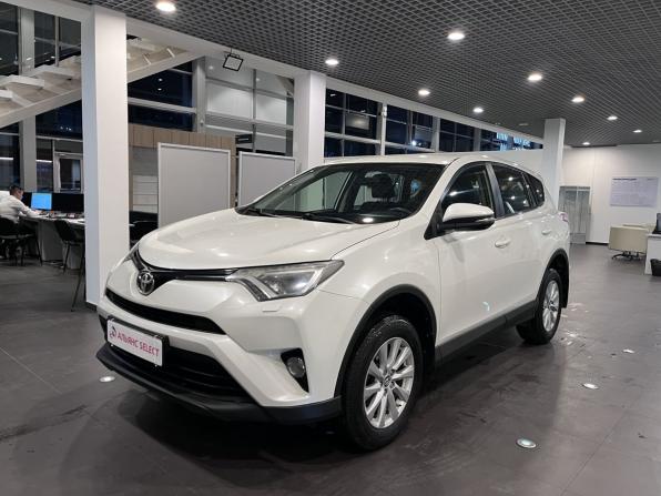 Toyota RAV4 IV (XA40) Рестайлинг с пробегом 2016 года, цена 2 349 000 рублей, 118500 км, внедорожник, Автокод Объявления