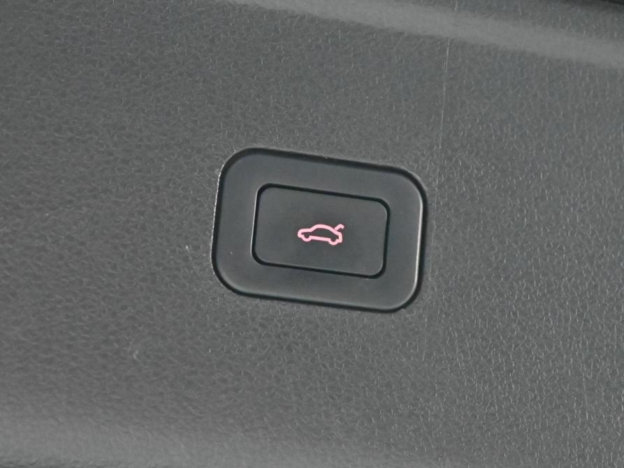 Hongqi HS5 I Рестайлинг Екатеринбург  - изображение 12