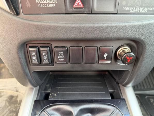 Mitsubishi Pajero Sport III с пробегом 2019 года, цена 2 695 000 рублей, 132000 км, внедорожник, Автокод Объявления