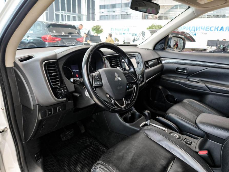 Mitsubishi Outlander III Рестайлинг 2 Казань  - изображение 20