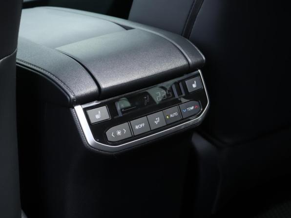 Toyota Highlander IV (XU70) с пробегом 2025 года, цена 4 744 000 рублей, 39331 км, внедорожник, Автокод Объявления